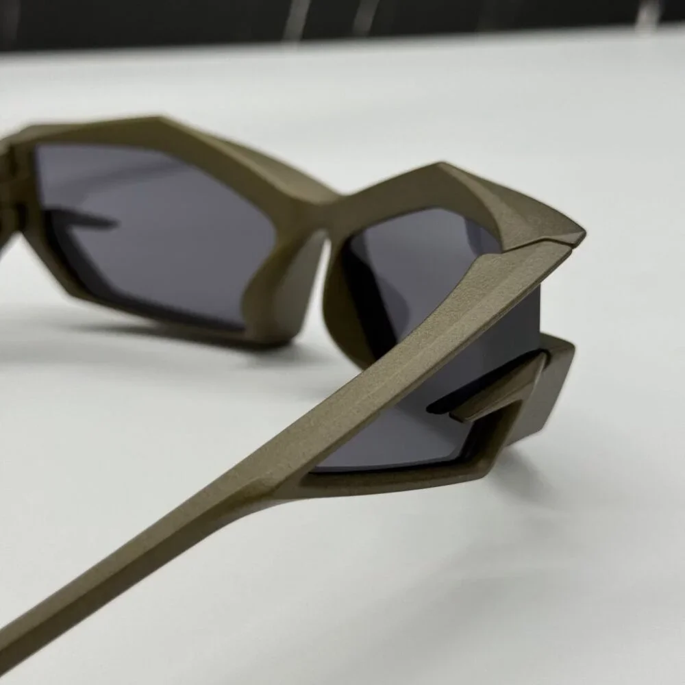 NEW GV40049I 97A GIVENCHY SUNGLASSES MATTE DARK GREEN UNISEX EYEWEAR GIVENCHY